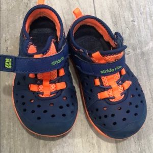 Stride rite made to play sandals for toddler boy